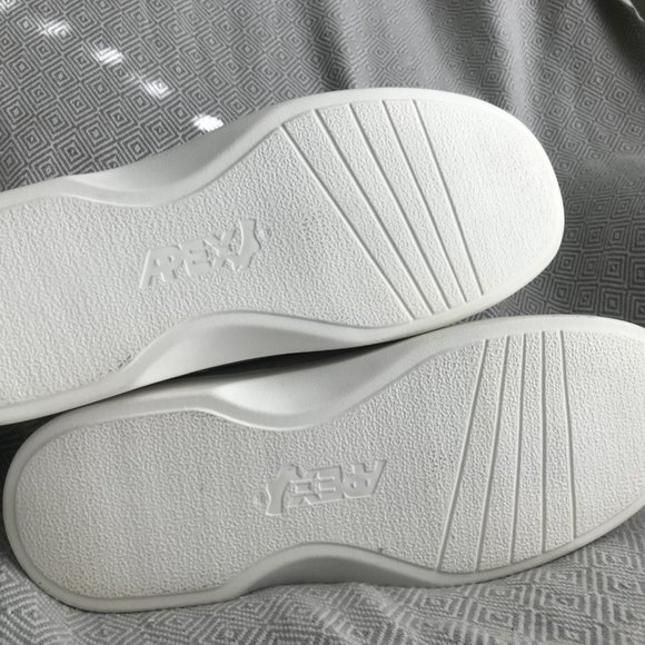 Ambulator by Apex lace up